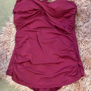 Jantzen Pin up Style Skirted Women's One Piece Swimsuit Deep Wine Color Sz 14